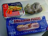 Valkosipulikermaperunoita, Amerikan pekonia ja keitetty porsaan sydän