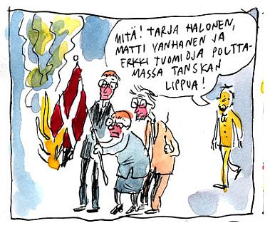 Halonen, Tuomioja ja Vanhanen polttamassa Tanskan lippua
