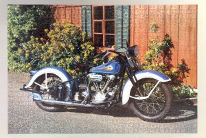 Harley Davidson -moottoripyörää esittävä palapeli