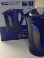 Vedenkeitin ja laatikko